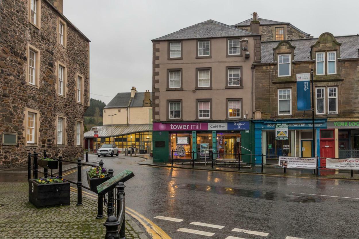 2 A Towerknowe Daire Hawick Dış mekan fotoğraf
